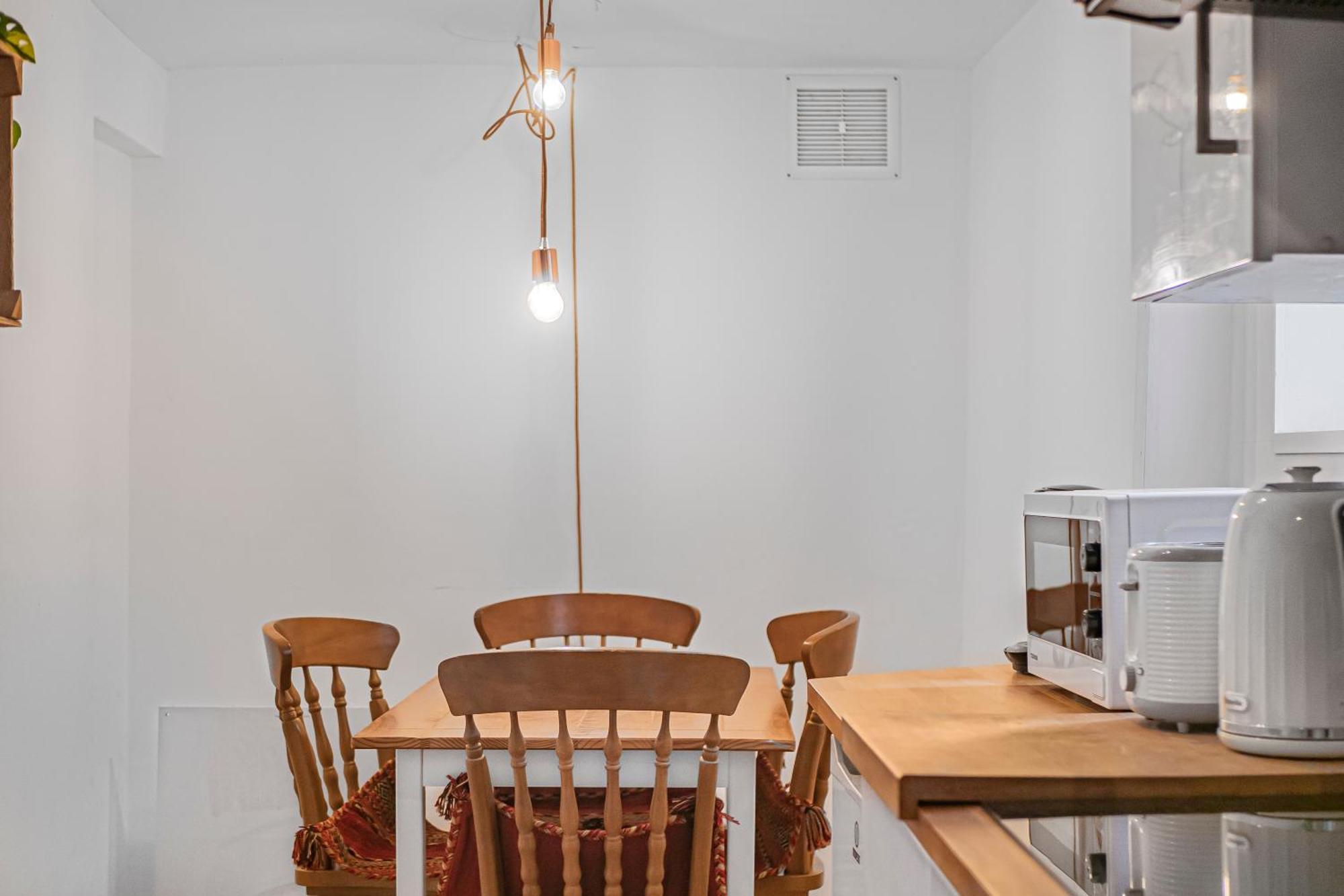 Pass The Keys Private Garden Apartment By Tulse Hill Station ลอนดอน ภายนอก รูปภาพ